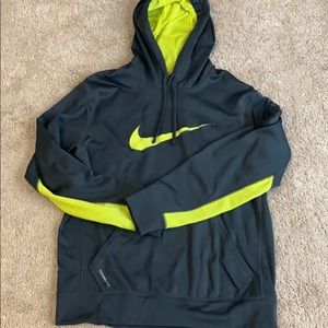 Nike Men’s Sweatshirt